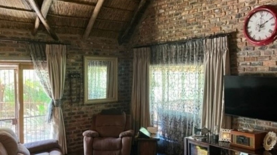 3 Bedroom Property for Sale in Potchefstroom Rural North West